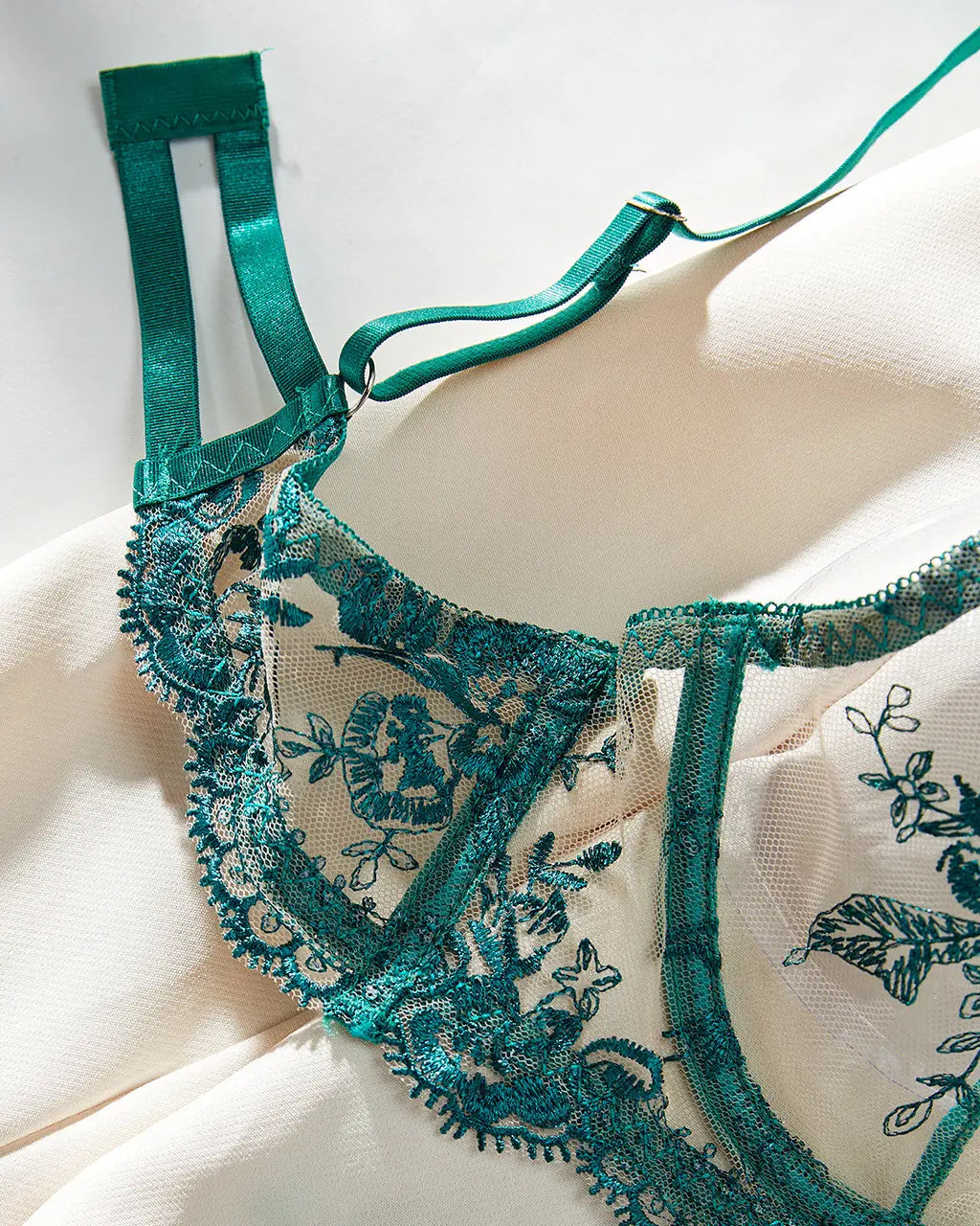 Lace Embroidered Floral 2 Pcs Lingerie Set OMFORT