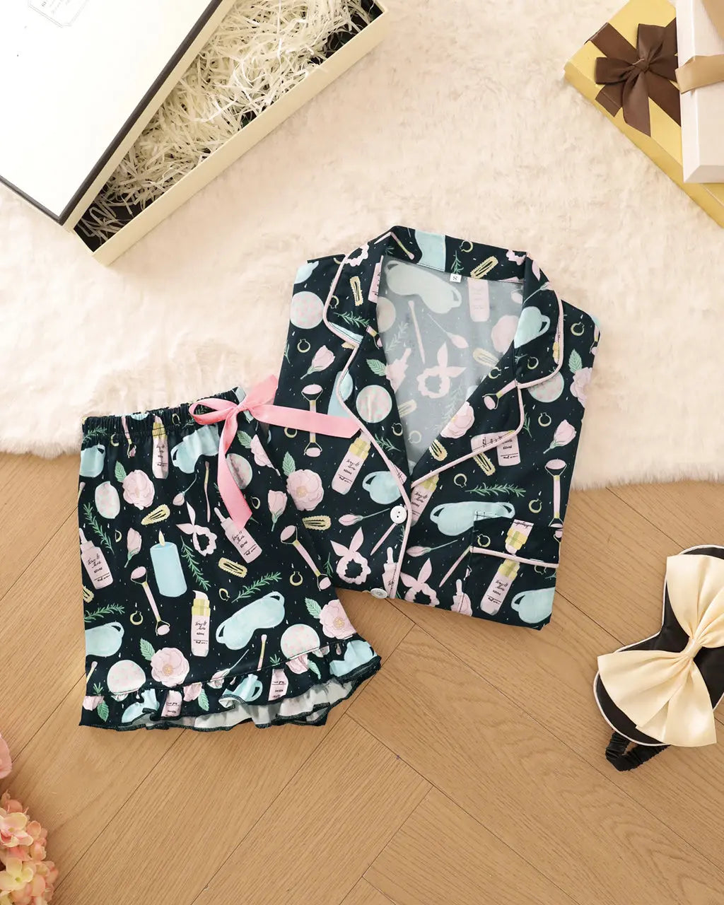 Makeup Party Print Pajama Set OMFORT