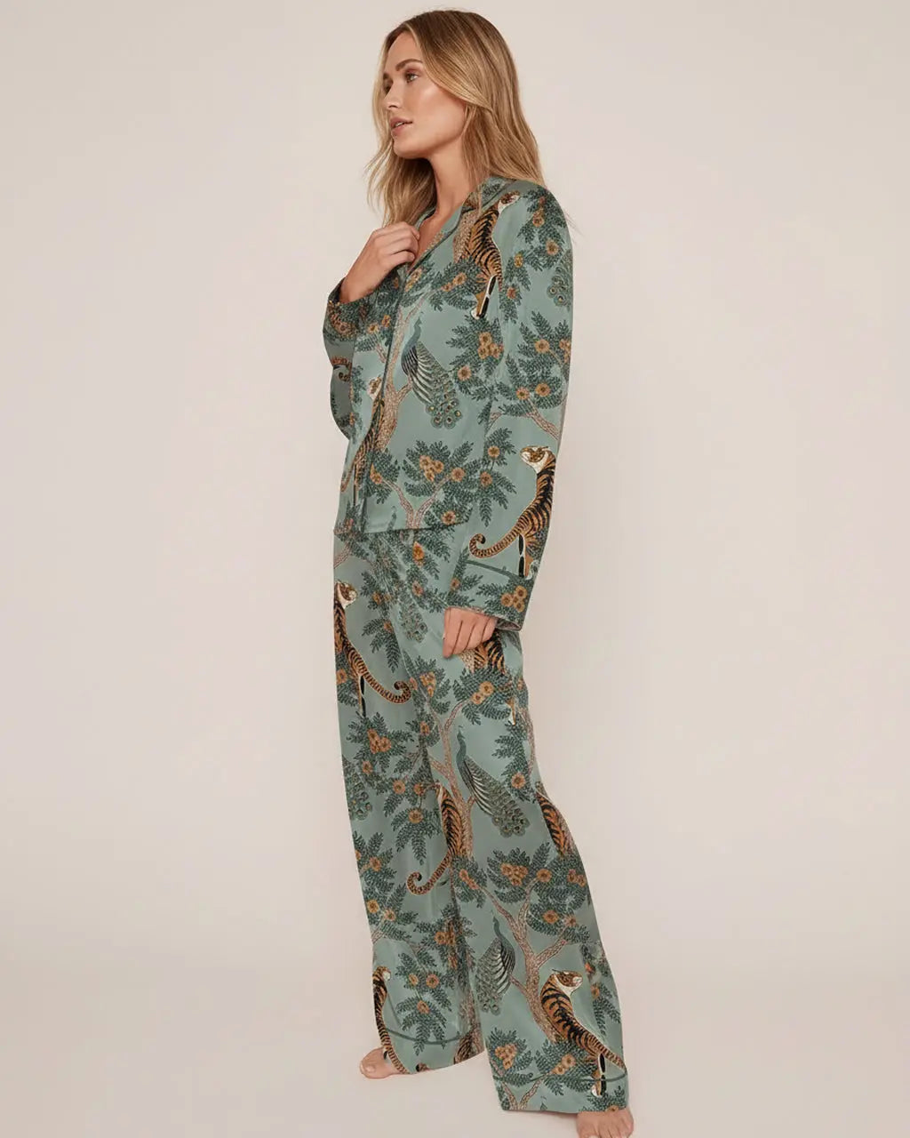 Retro Tiger Peacock Floral Pajama Set OMFORT