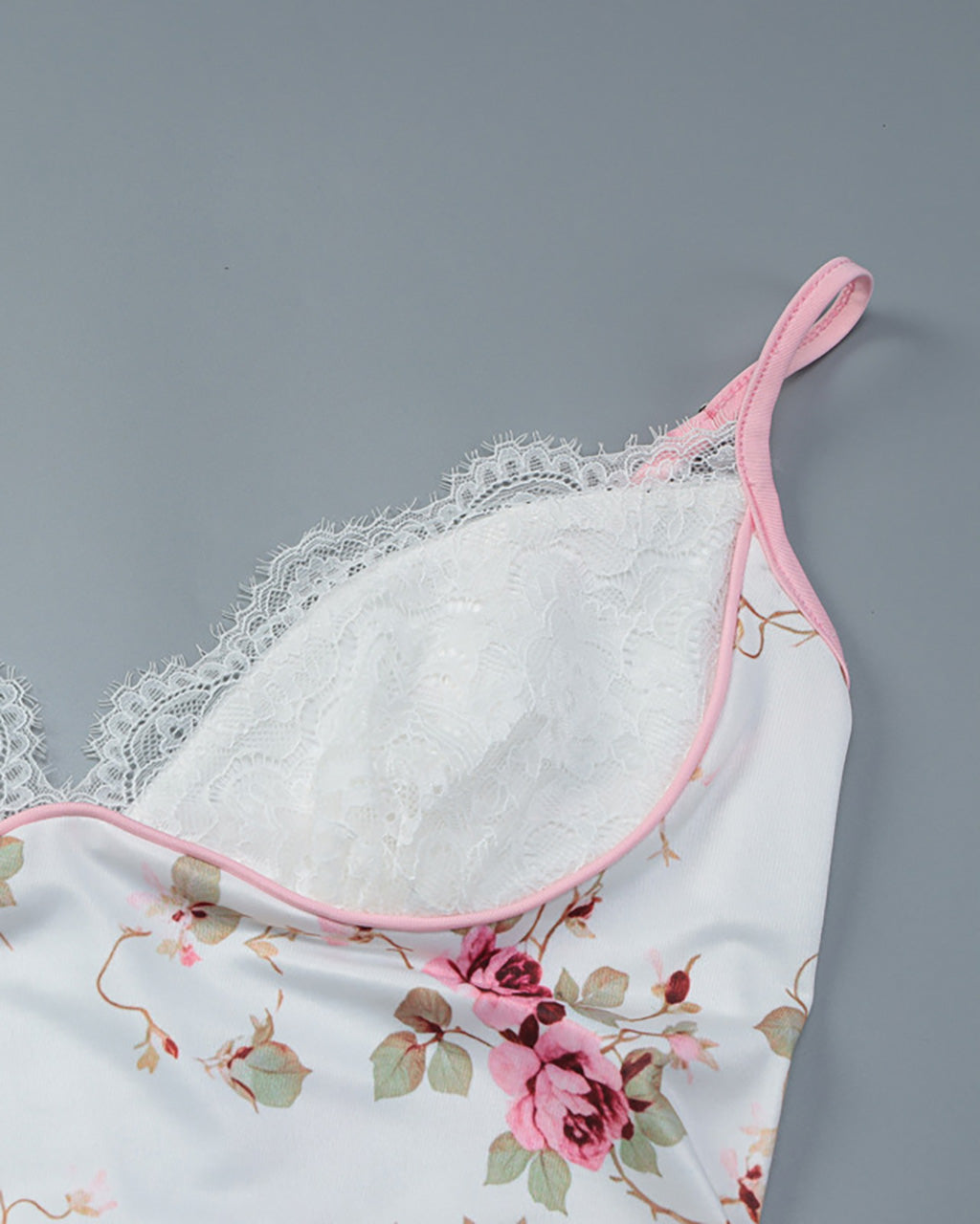 V-neck Floral Print Lace Patchwork Dress - OMFORT