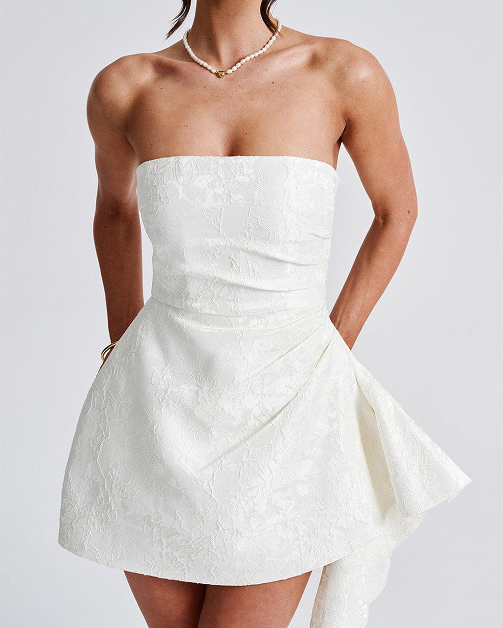 Jacquard Elegant Off-shoulder Fitted Mini Dress OMFORT