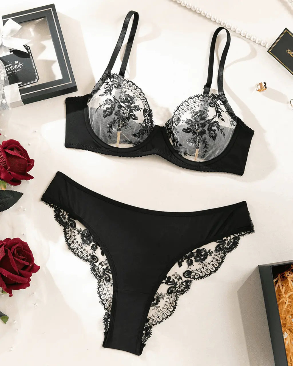 Charming Blossom Lace 2Pcs Lingerie Set OMFORT
