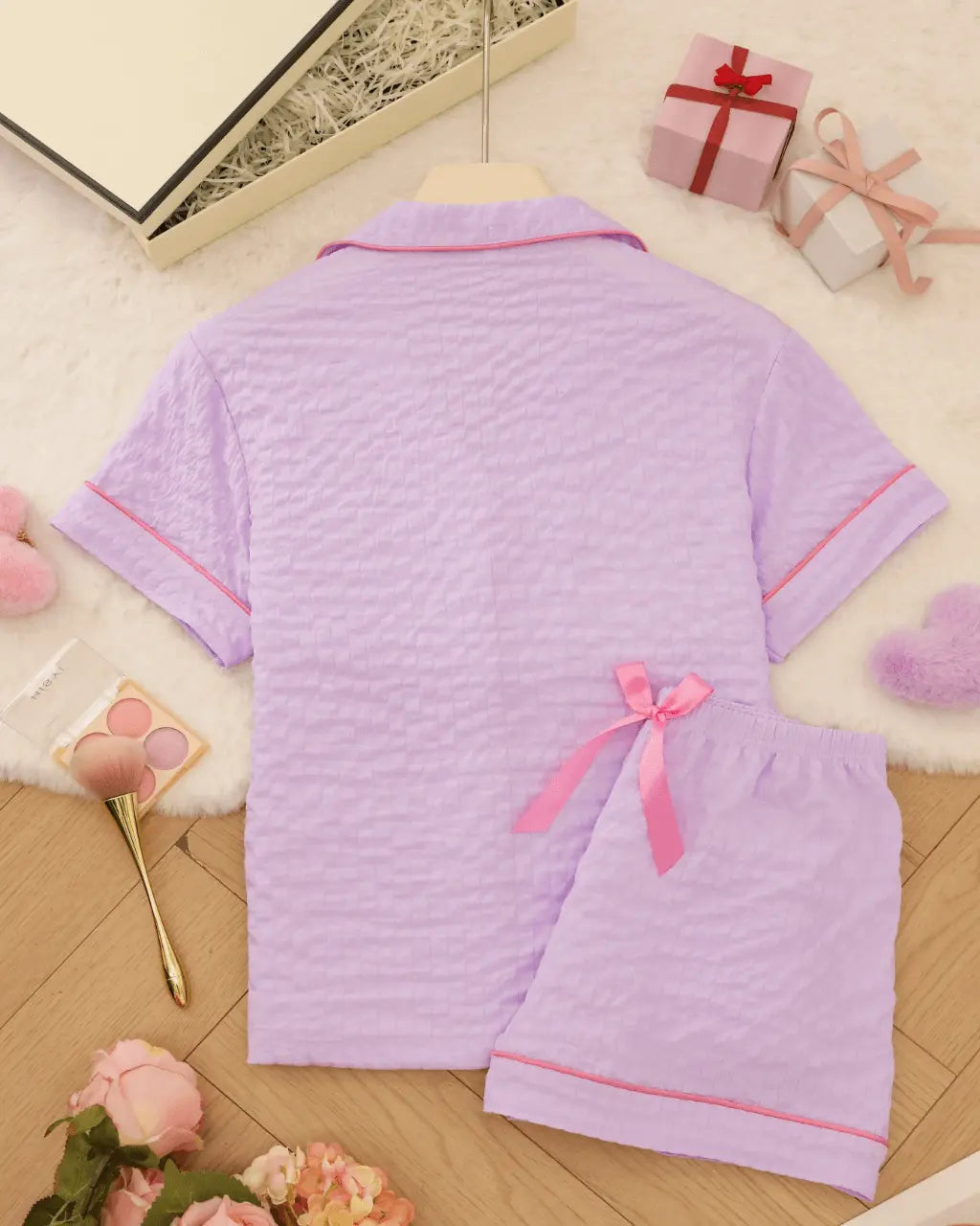 Solid Pink Trim Decorated Short Sleeve Pajama Set OMFORT