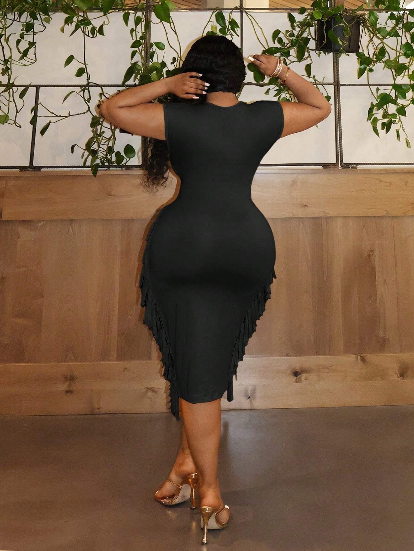 Elegance Solid  Slim Fit Deep V-Neck Fringe Patchwork Midi Dress OMFORT