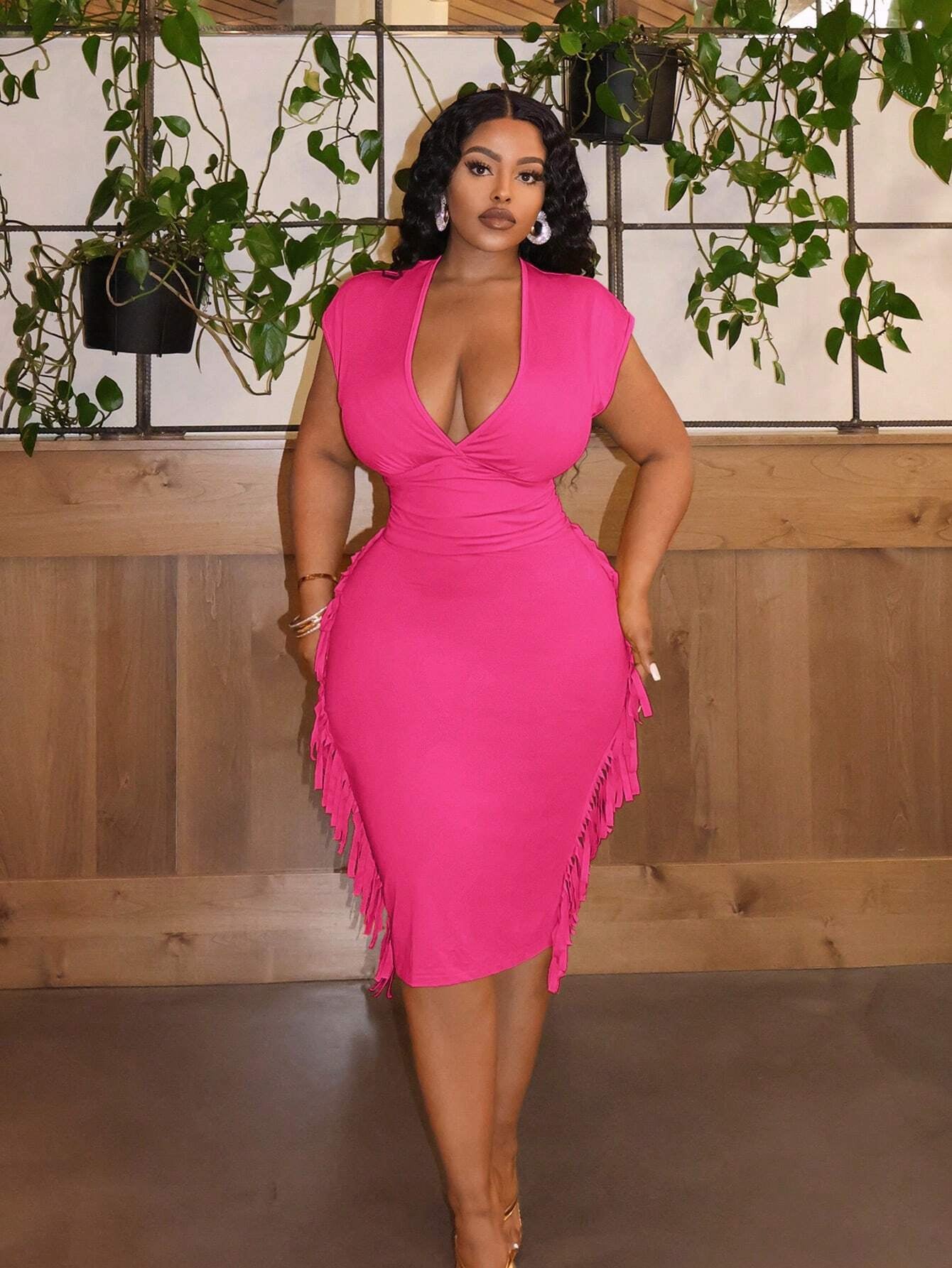 Elegance Solid  Slim Fit Deep V-Neck Fringe Patchwork Midi Dress OMFORT