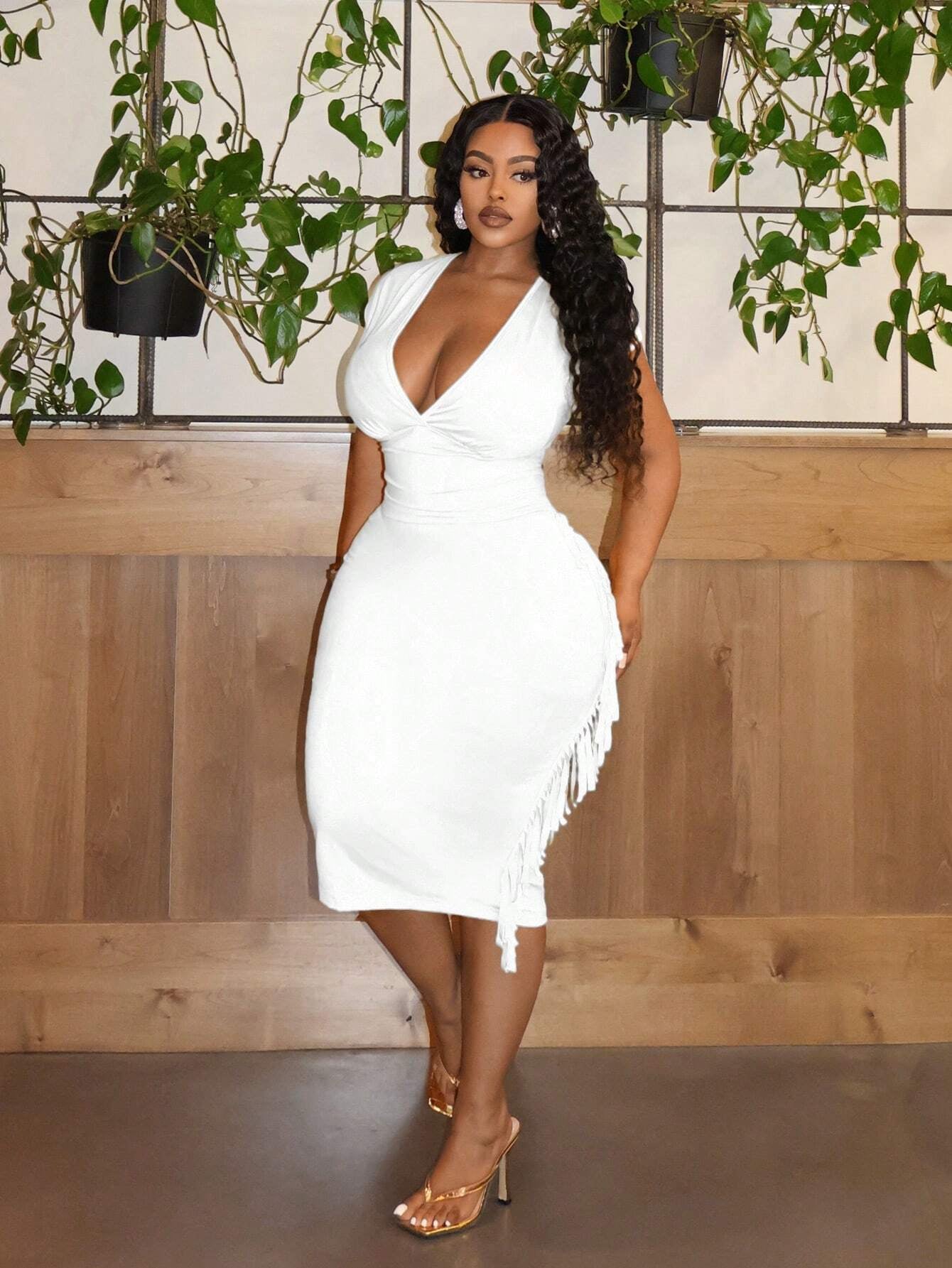 Elegance Solid  Slim Fit Deep V-Neck Fringe Patchwork Midi Dress OMFORT