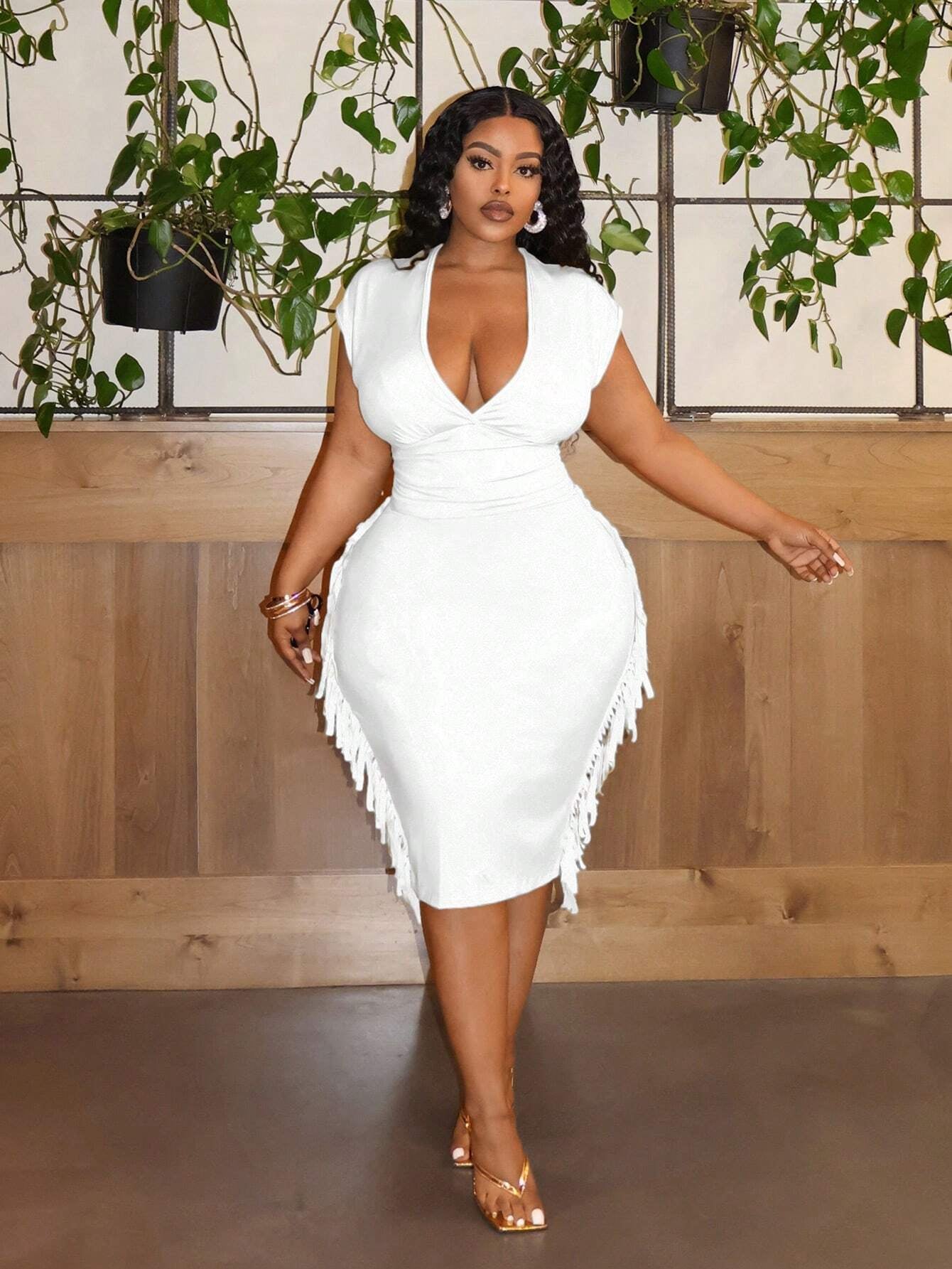 Elegance Solid  Slim Fit Deep V-Neck Fringe Patchwork Midi Dress OMFORT