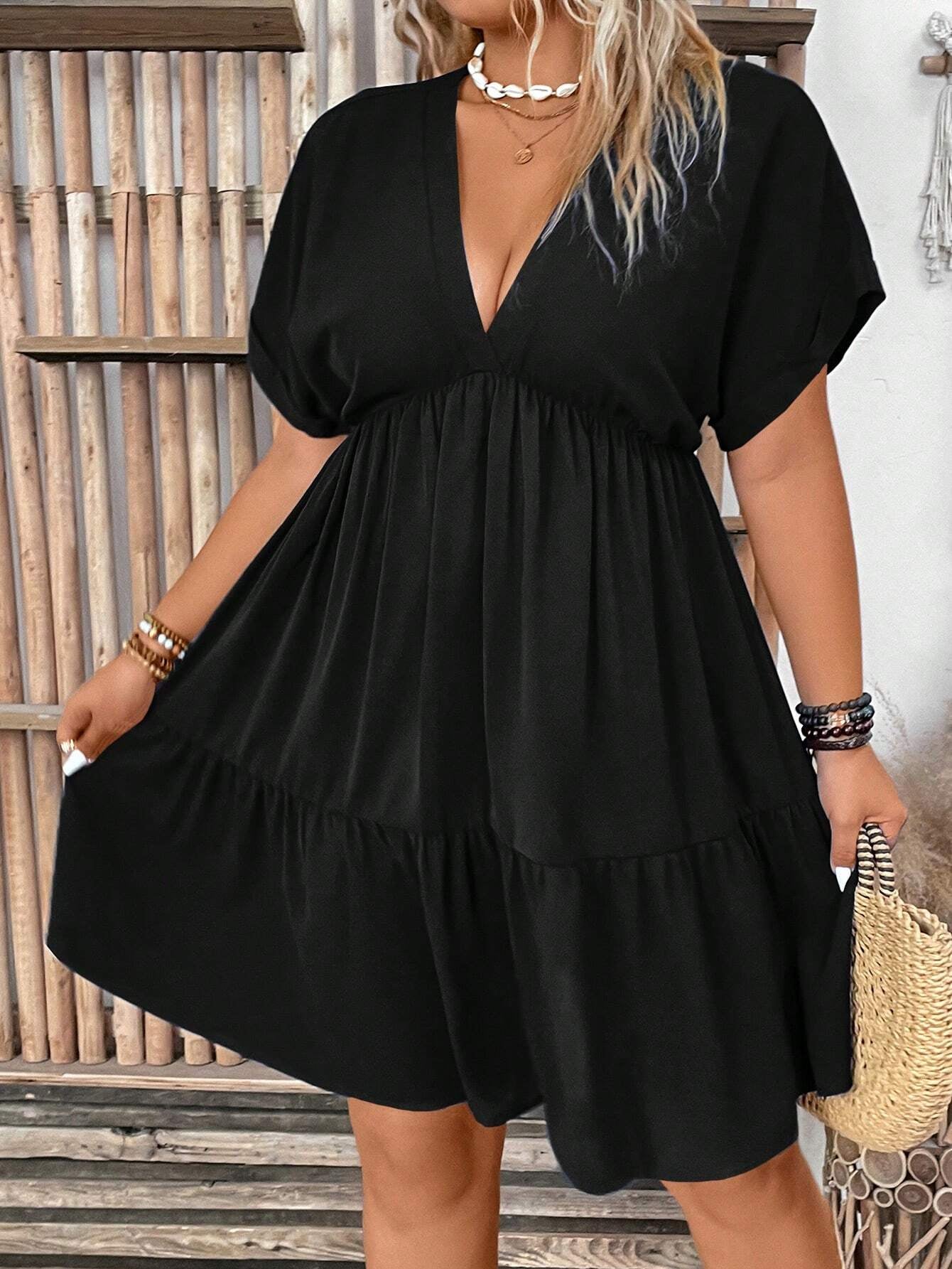 Solid Vacation Deep V-Neck Batwing Short Sleeve Dress OMFORT