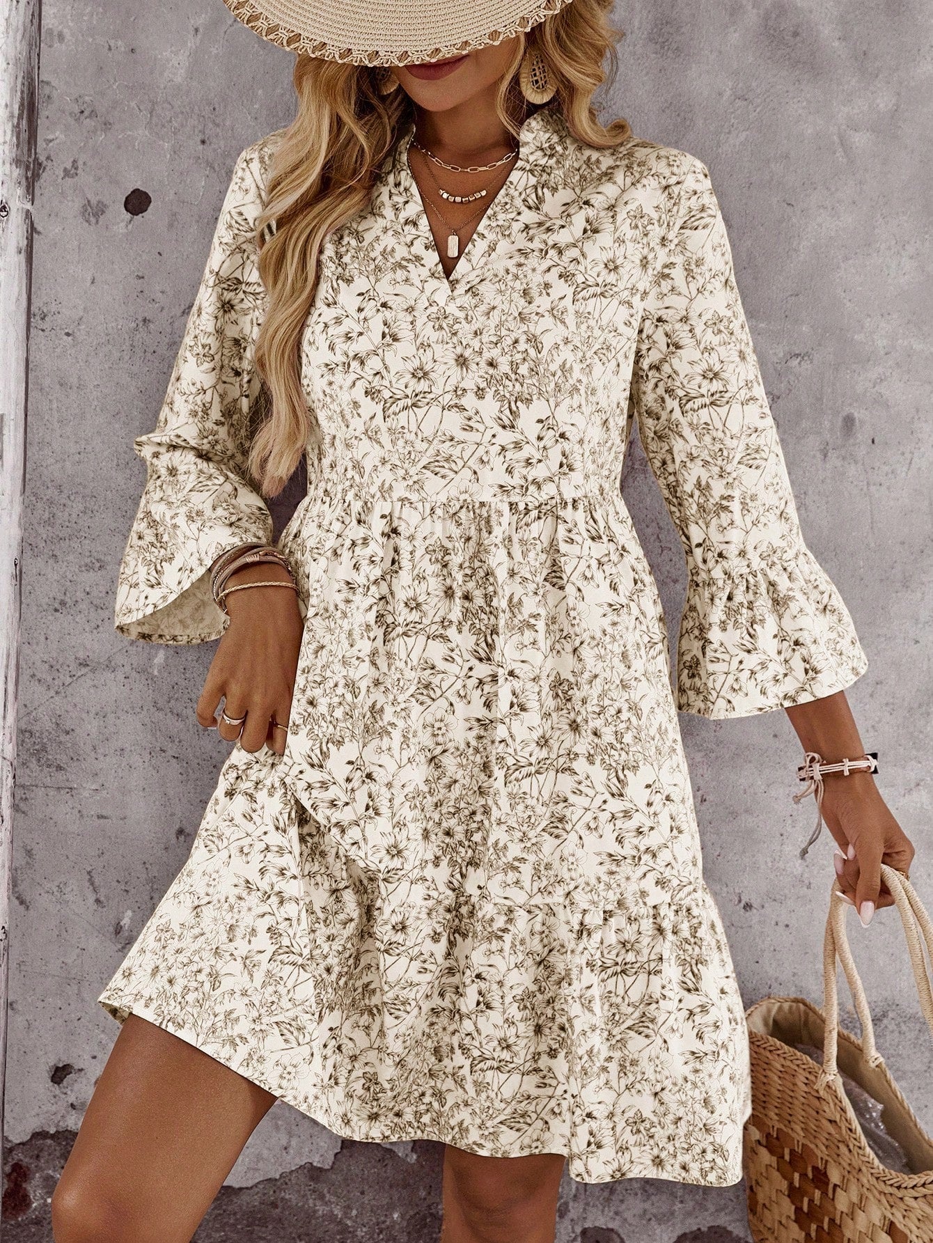 Casual Boho Vacation V-Neck Floral Print Mini Dress OMFORT