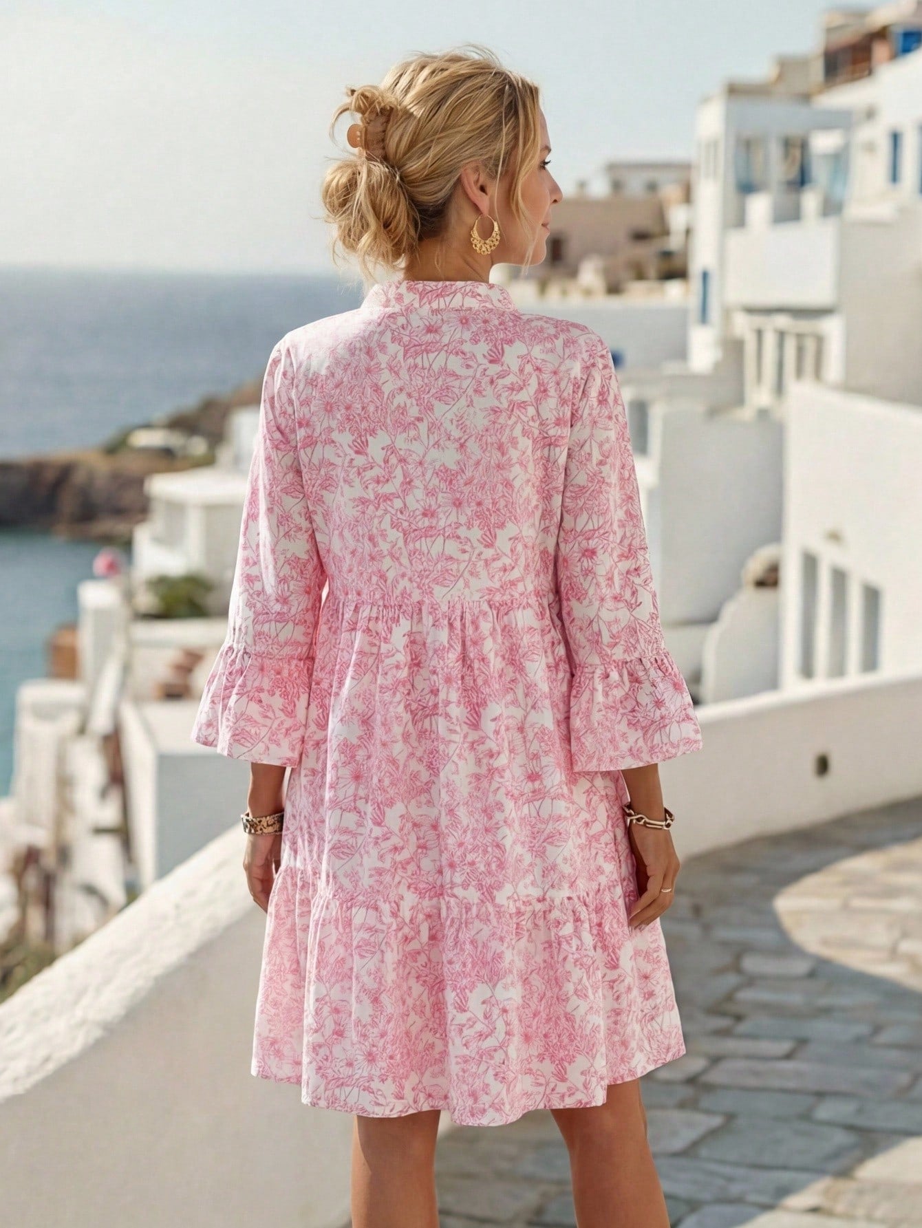 Casual Boho Vacation V-Neck Floral Print Mini Dress OMFORT