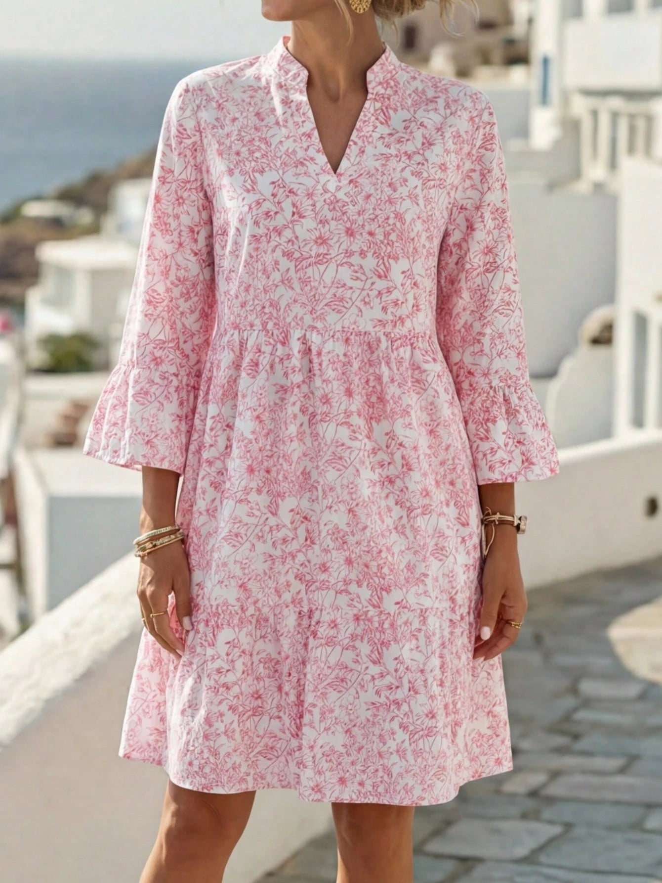 Casual Boho Vacation V-Neck Floral Print Mini Dress OMFORT