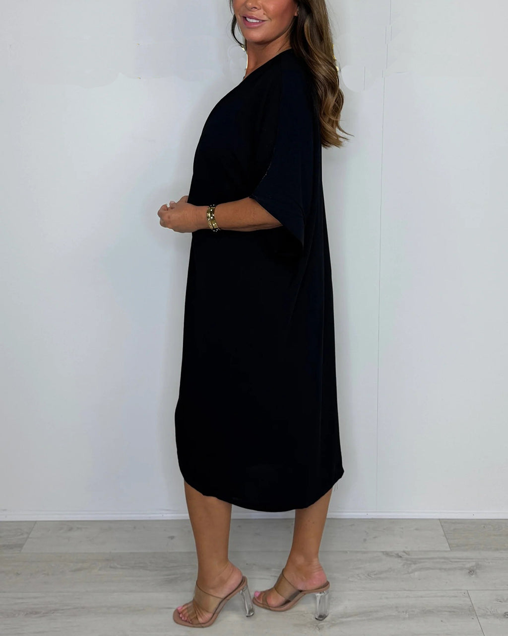 V-Neck Tie Knot Twist Front Oversized Midi Dress OMFORT