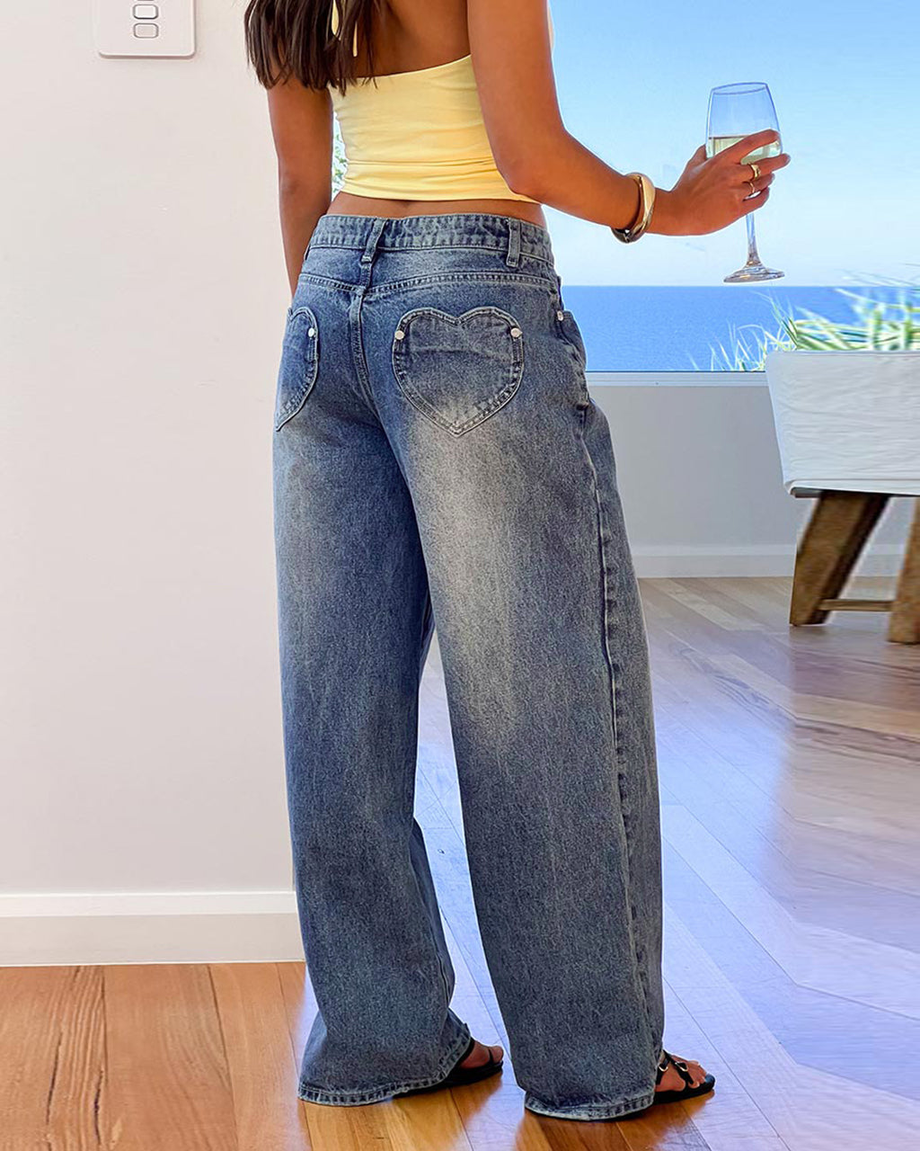 Vintage Washed Mid Waist Heart Pocket Wide-Leg Jeans OMFORT