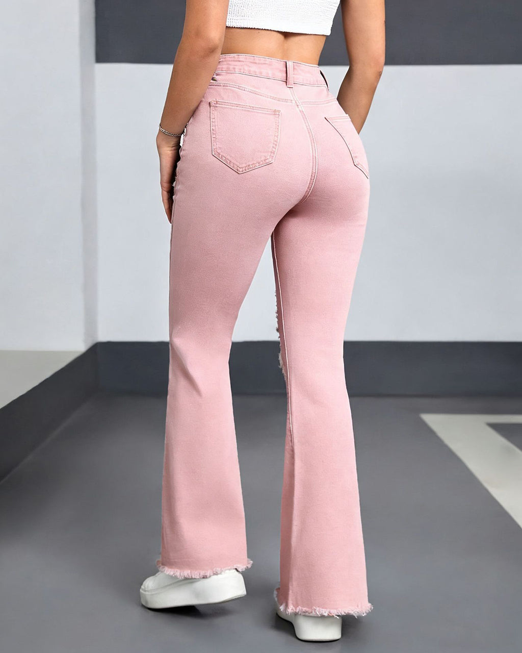 Mid-Waist Ripped Heart Fringe Hem Flared Denim Jeans OMFORT