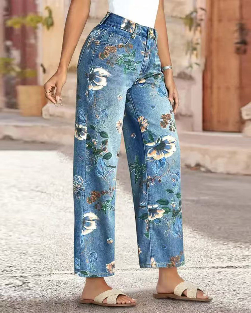 Floral Print High Waisted Straight Leg Jeans OMFORT