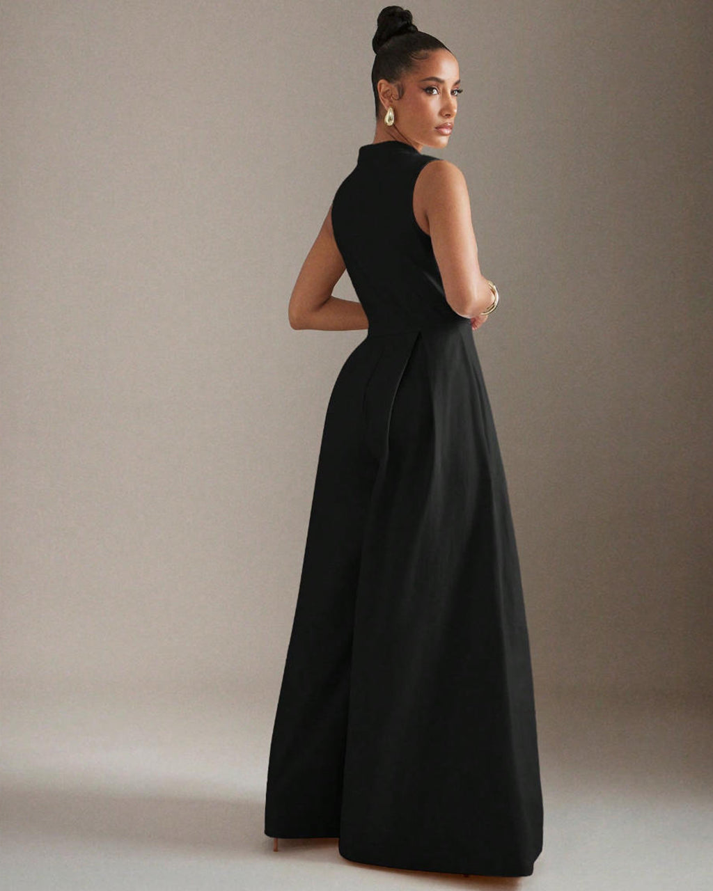 Solid Zip Front Sleeveless Extreme Wide Leg Jumpsuit OMFORT