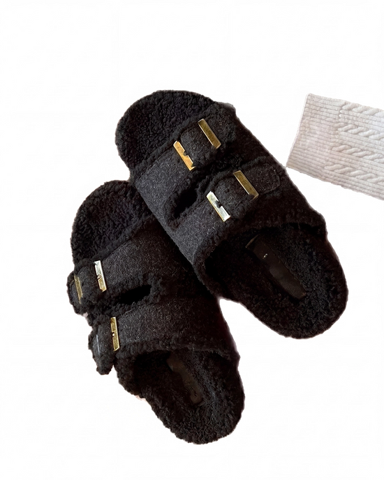 Adjustable Buckle Shearling Indoor Slippers OMFORT