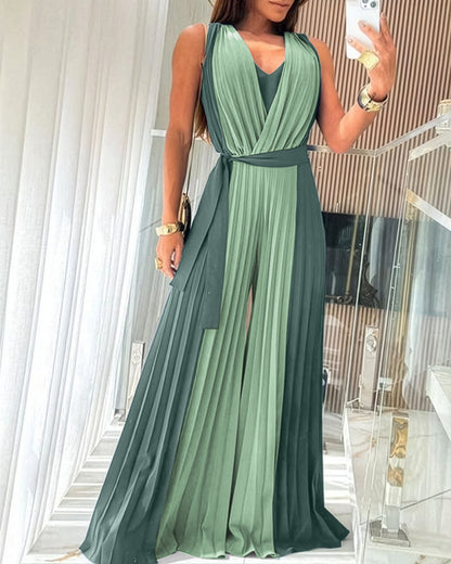 Colorblock Sleeveless Criss Cross Plunge V Neck Jumpsuit Casual Waist Tied Detail Pleated Romper OMFORT