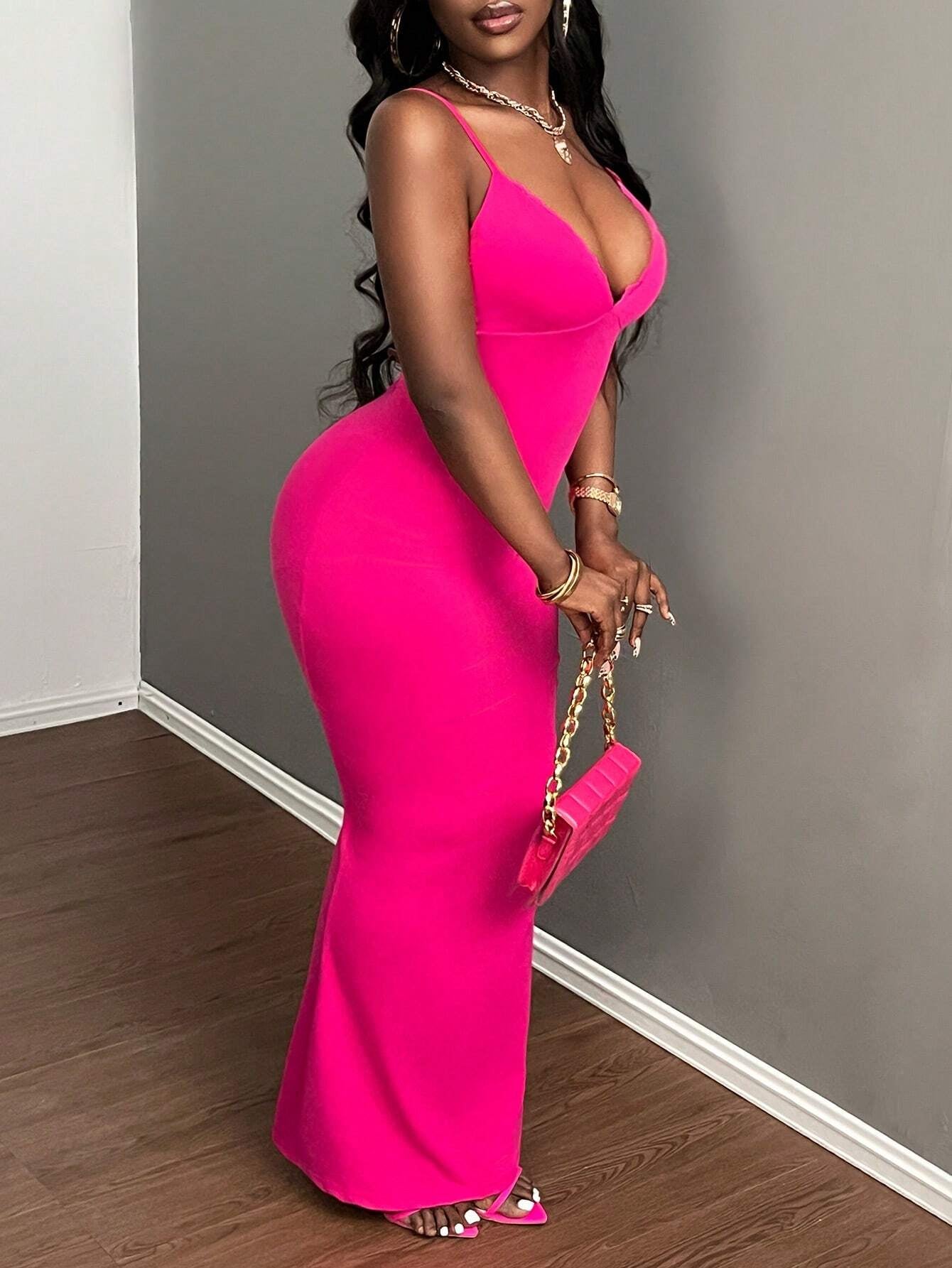 Deep V-Neck Spaghetti Strap Bodycon Maxi Dress OMFORT