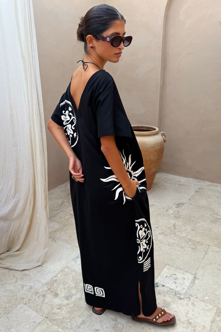 Black Dolce Vita T-Shirt Dress OMFORT