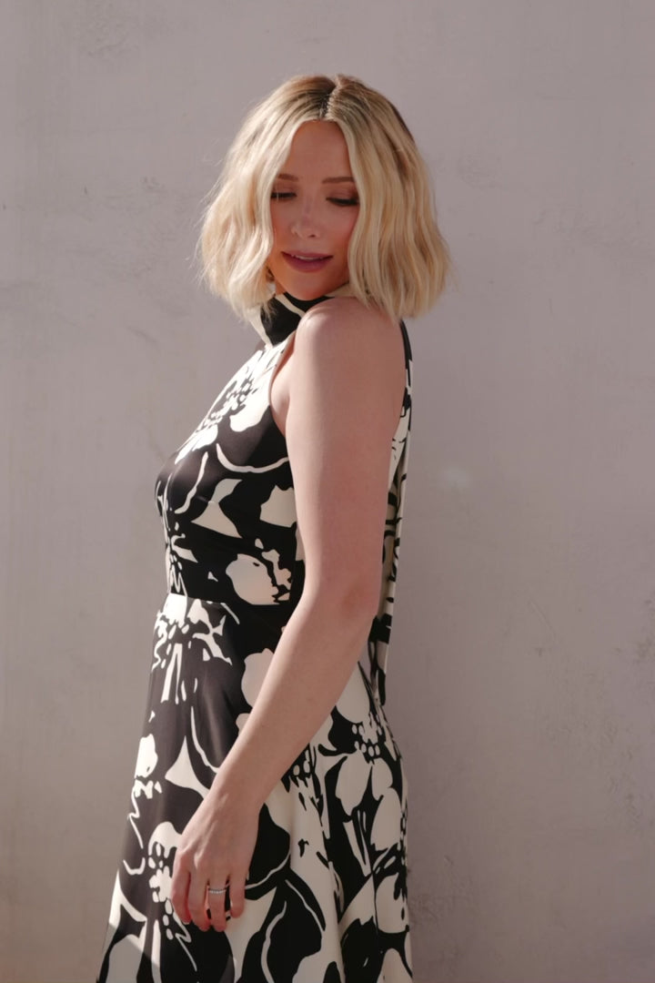 Melodía Halter Maxi Dress